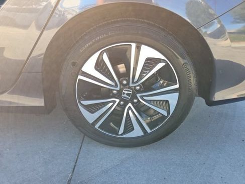 Certified 2017 Honda Civic EX-T image 12