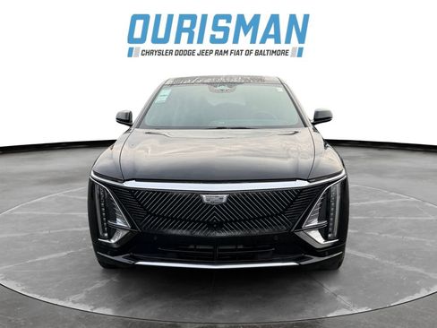 Used 2024 Cadillac Lyriq Luxury image 8