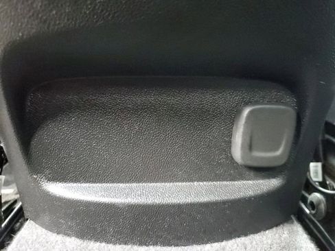 Used 2024 Chevrolet Malibu LT FWD image 12
