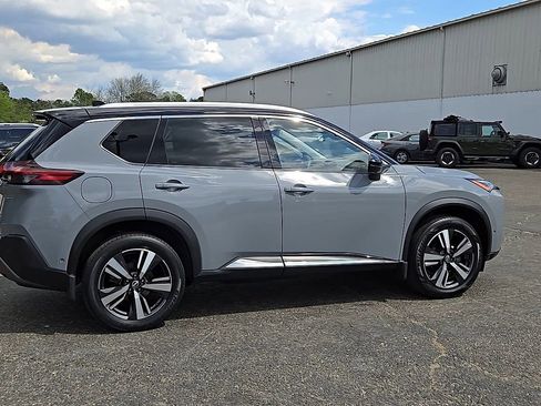 Used 2023 Nissan Rogue SL w/ SL Premium Package AWD/4WD image 8