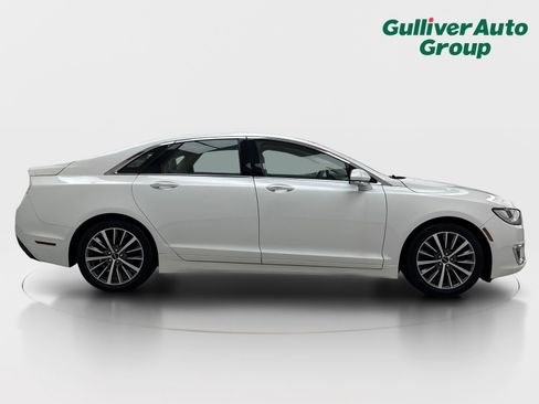Used 2017 Lincoln MKZ Premiere AWD/4WD image 10
