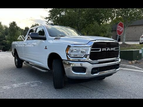 Used 2021 RAM 2500 Big Horn image 5