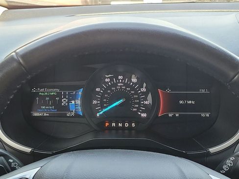 Used 2019 Ford Edge SEL w/ Equipment Group 201A AWD/4WD image 18