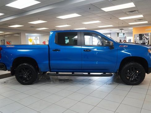 Used 2023 Chevrolet Silverado 1500 LT Trail Boss w/ LT Trail Boss Premium Package image 12
