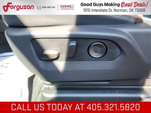 New 2026 GMC Yukon AT4 w/ AT4 Premium Package AWD/4WD image 17