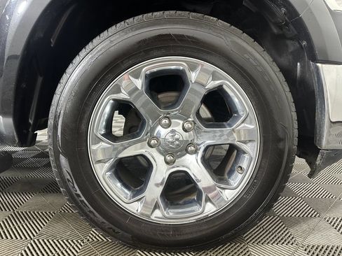 Used 2016 RAM 1500 Laramie w/ Convenience Group AWD/4WD image 30