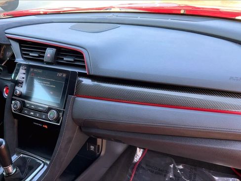 Used 2019 Honda Civic Type R image 17