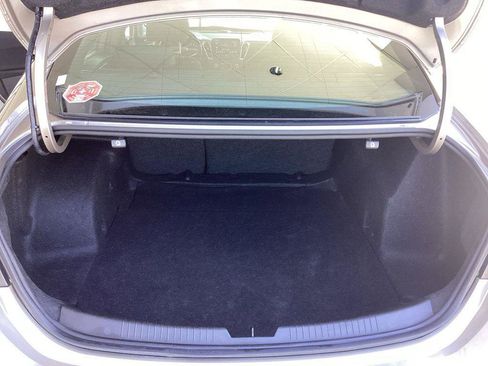 Used 2025 Chevrolet Malibu LT FWD image 20