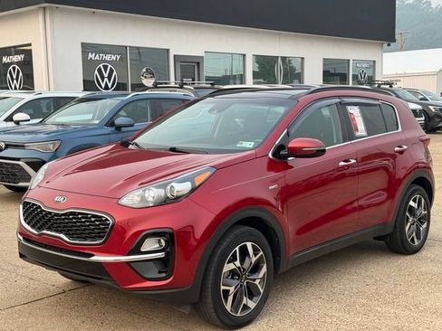 Used 2022 Kia Sportage EX AWD/4WD image 2