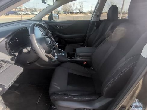 Used 2025 Subaru Outback Premium image 12