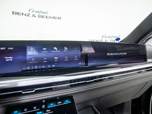 Used 2025 Cadillac Escalade Sport w/ LPO, ONYX Package AWD/4WD image 31