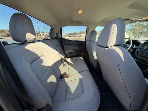 Used 2021 Chevrolet Colorado W/T image 9