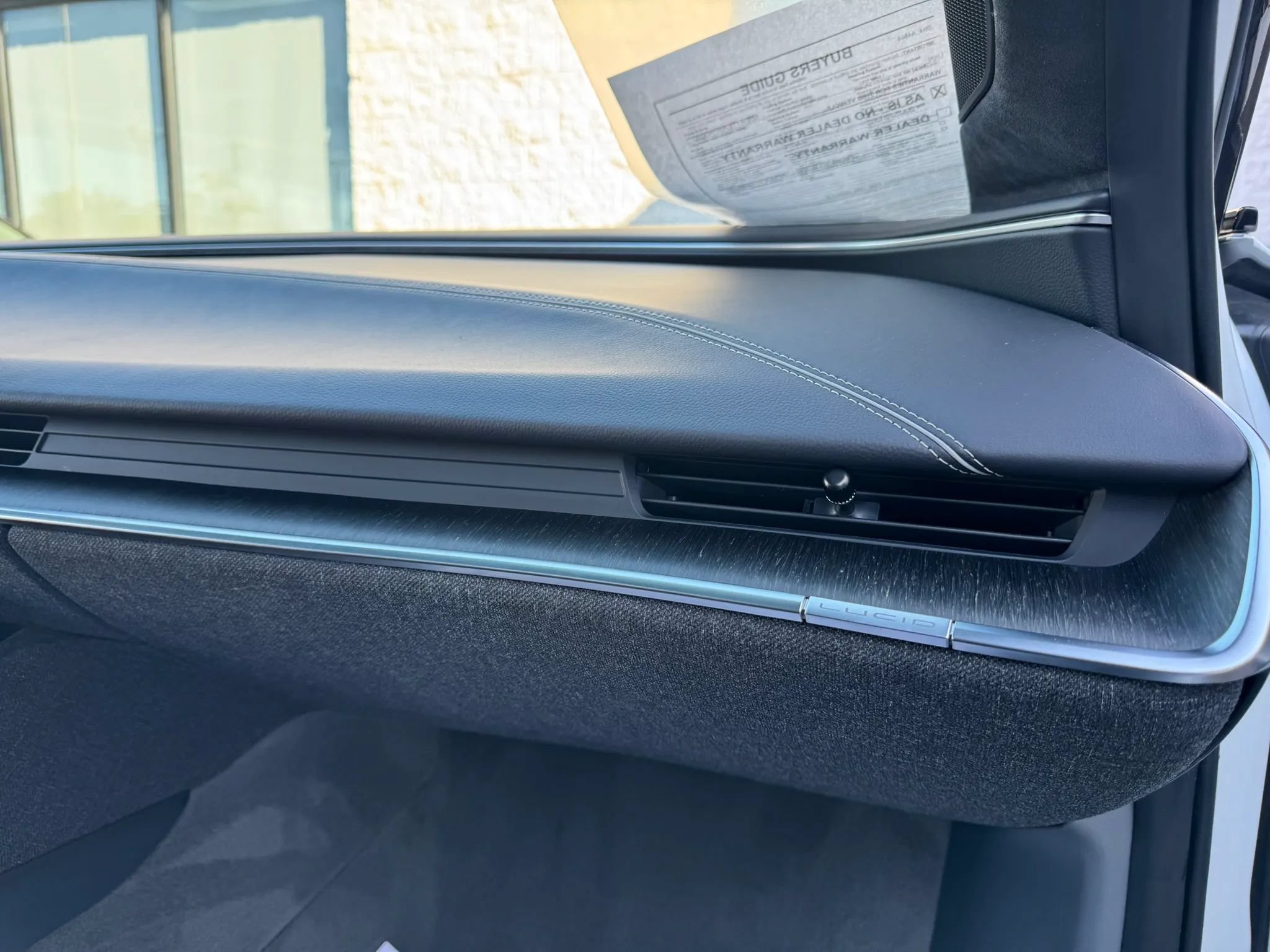 Used 2023 Lucid Air Touring AWD/4WD image 27