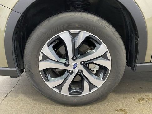 Used 2022 Subaru Outback Limited image 25