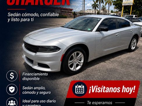 Used 2023 Dodge Charger SXT RWD image 1