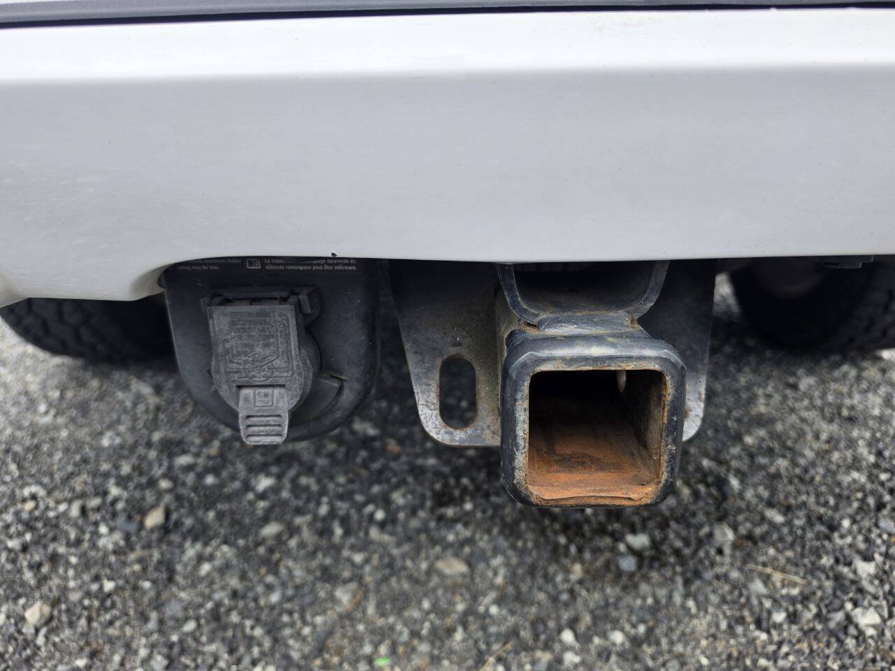 Used 2011 Chevrolet Avalanche LTZ AWD/4WD image 10