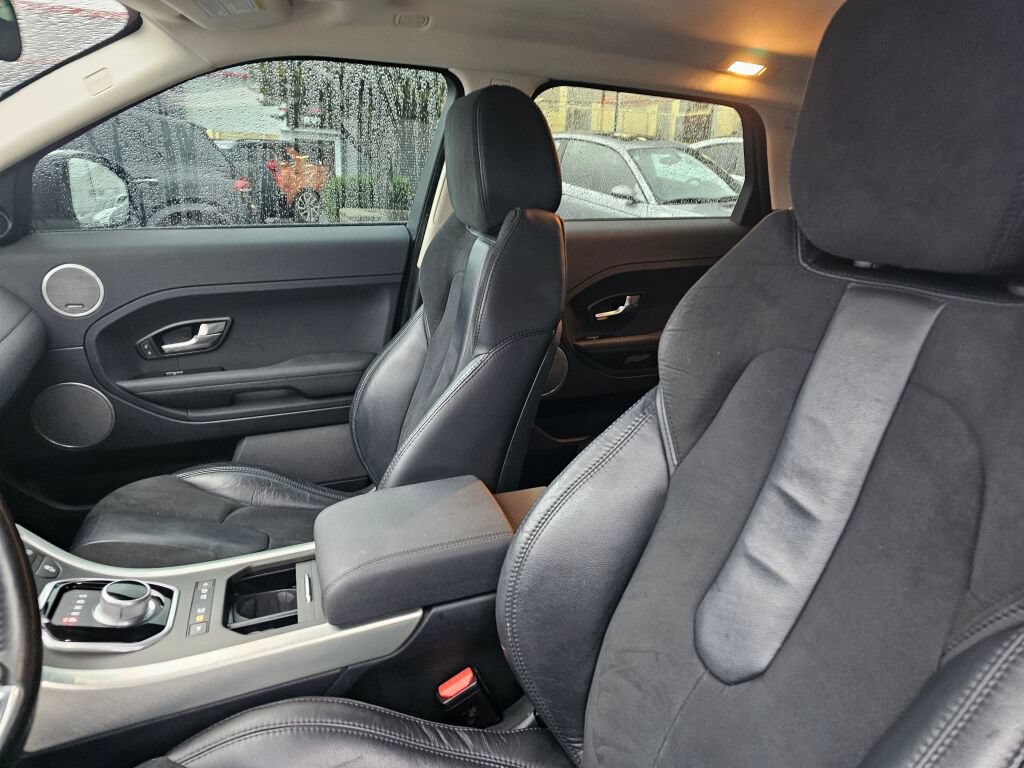Used 2014 Land Rover Range Rover Evoque Pure AWD/4WD image 19