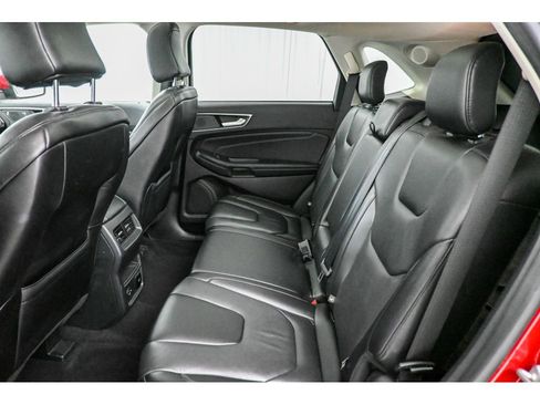 Used 2022 Ford Edge Titanium w/ Class II Trailer Tow Package image 20