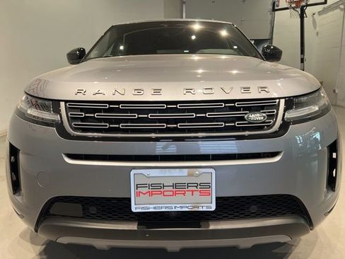 Used 2025 Land Rover Range Rover Evoque S AWD/4WD image 2