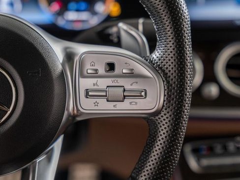 Used 2020 Mercedes-Benz E 63 AMG S image 31