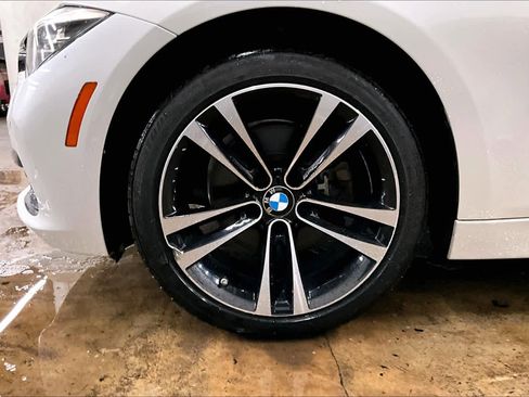 Used 2018 BMW 330i Sedan image 12