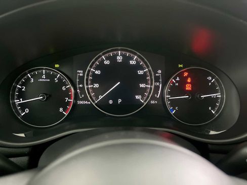 Used 2021 MAZDA MAZDA3 Hatchback w/Premium Plus Pkg AWD/4WD image 16