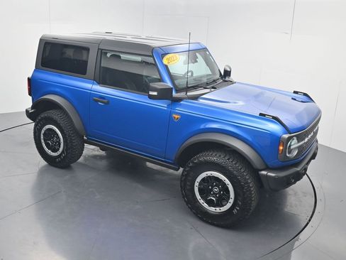 Used 2023 Ford Bronco Badlands w/ Sasquatch Package AWD/4WD image 54