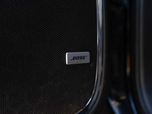 Used 2020 GMC Yukon SLE w/ SLE Value Package image 17