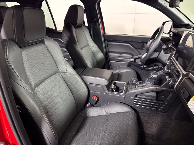 Certified 2025 Toyota 4Runner TRD Sport Premium w/ Tow Technology Package AWD/4WD image 14