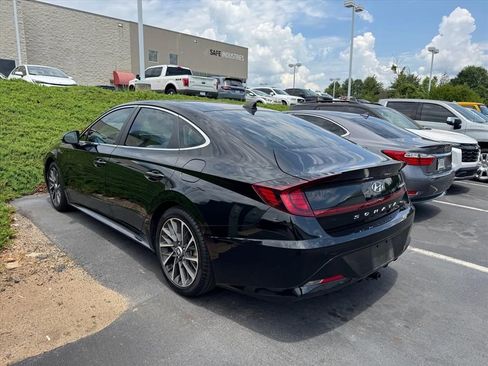 Used 2023 Hyundai Sonata Limited w/ Preferred Accessory Package FWD image 8