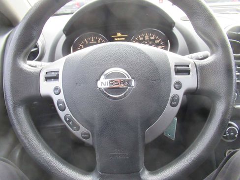 Used 2015 Nissan Rogue S w/ Convenience Package image 22