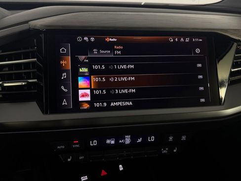 Used 2025 Audi Q4 e-tron Premium w/ Convenience Package RWD image 23