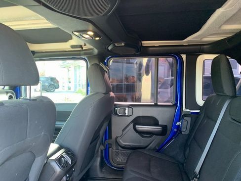 Used 2019 Jeep Wrangler Unlimited Sport S image 13