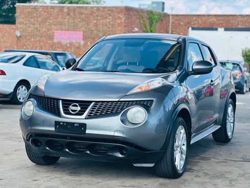 Used 2014 Nissan Juke SV w/ Navigation Package AWD/4WD image 4
