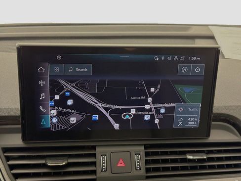 Used 2021 Audi Q5 Prestige w/ Prestige Package AWD/4WD image 13