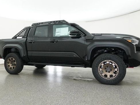 New 2025 Toyota Tacoma Trailhunter image 25