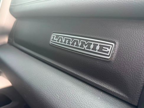 Used 2022 RAM 1500 Laramie AWD/4WD image 20