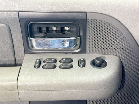 Used 2007 Ford F150 XL image 16