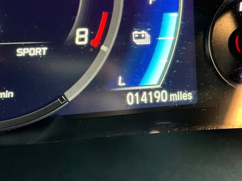 Used 2017 Acura NSX image 22