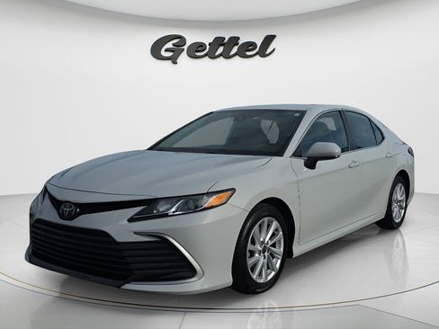 Used 2023 Toyota Camry LE FWD image 1