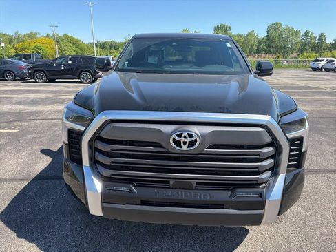 Used 2026 Toyota Tundra Limited AWD/4WD image 10