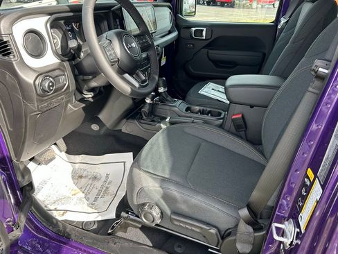 New 2026 Jeep Gladiator Sport image 9