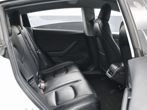 Used 2019 Tesla Model 3 Long Range image 36