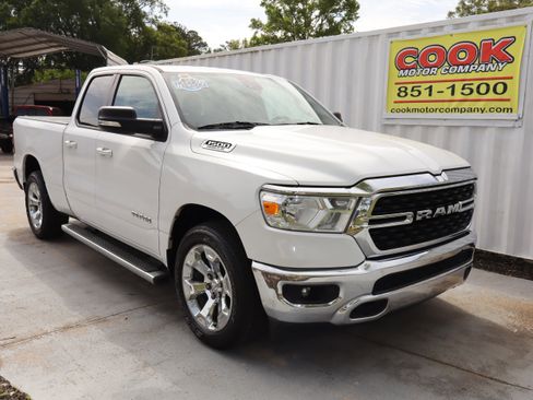 Used 2022 RAM 1500 Big Horn RWD image 4