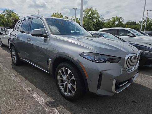 Used 2026 BMW X5 xDrive40i AWD/4WD image 1