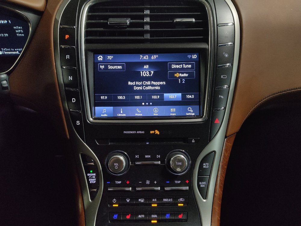 Used 2019 Lincoln Nautilus Black Label AWD/4WD image 25