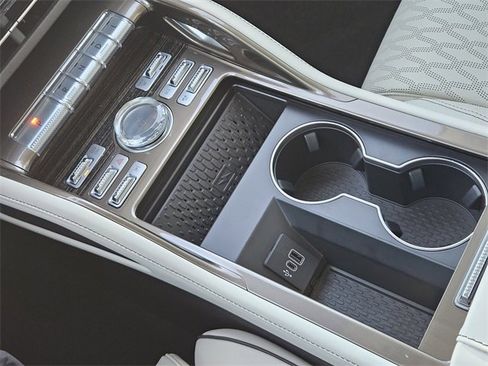 New 2026 Lincoln Nautilus Black Label w/ Jet Appearance Package image 19