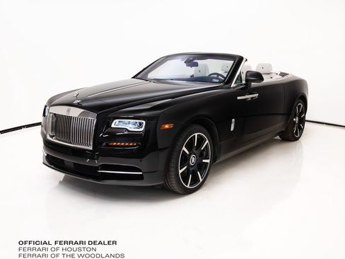 Used 2018 Rolls-Royce Dawn RWD image 6