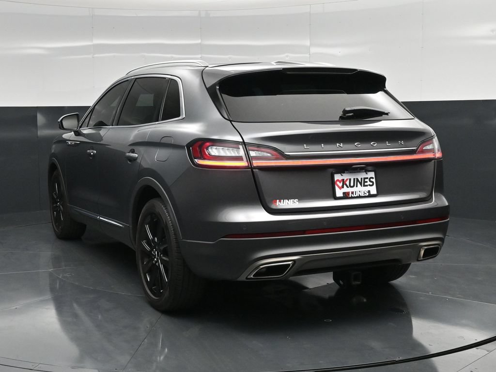 Used 2022 Lincoln Nautilus Reserve w/ Monochromatic Package AWD/4WD image 11