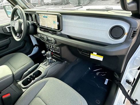 New 2026 Jeep Wrangler Sport AWD/4WD image 31